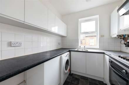 Seymour Road, London, Leyton, E10, Image 9