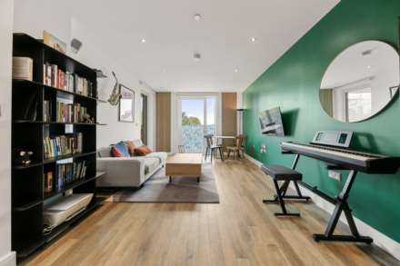Wyvern Court, Oliver Road, Leyton, E10