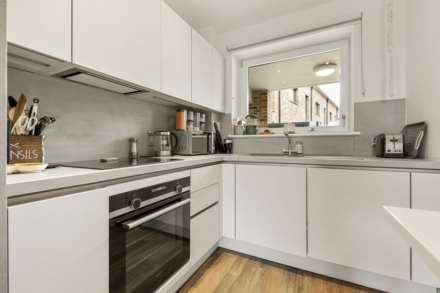 Wyvern Court, Oliver Road, Leyton, E10, Image 6