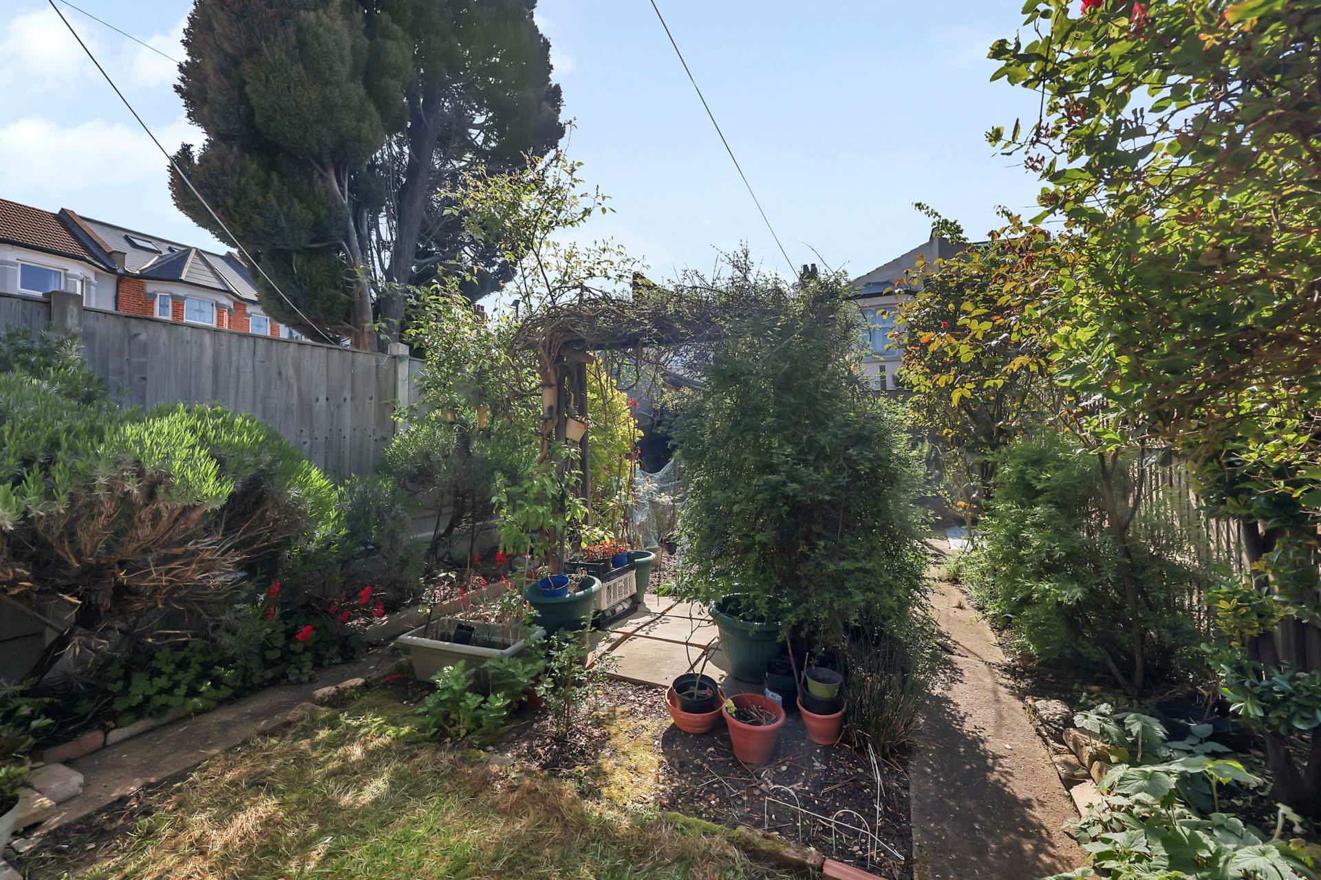 First Avenue, London, E17, Image 12