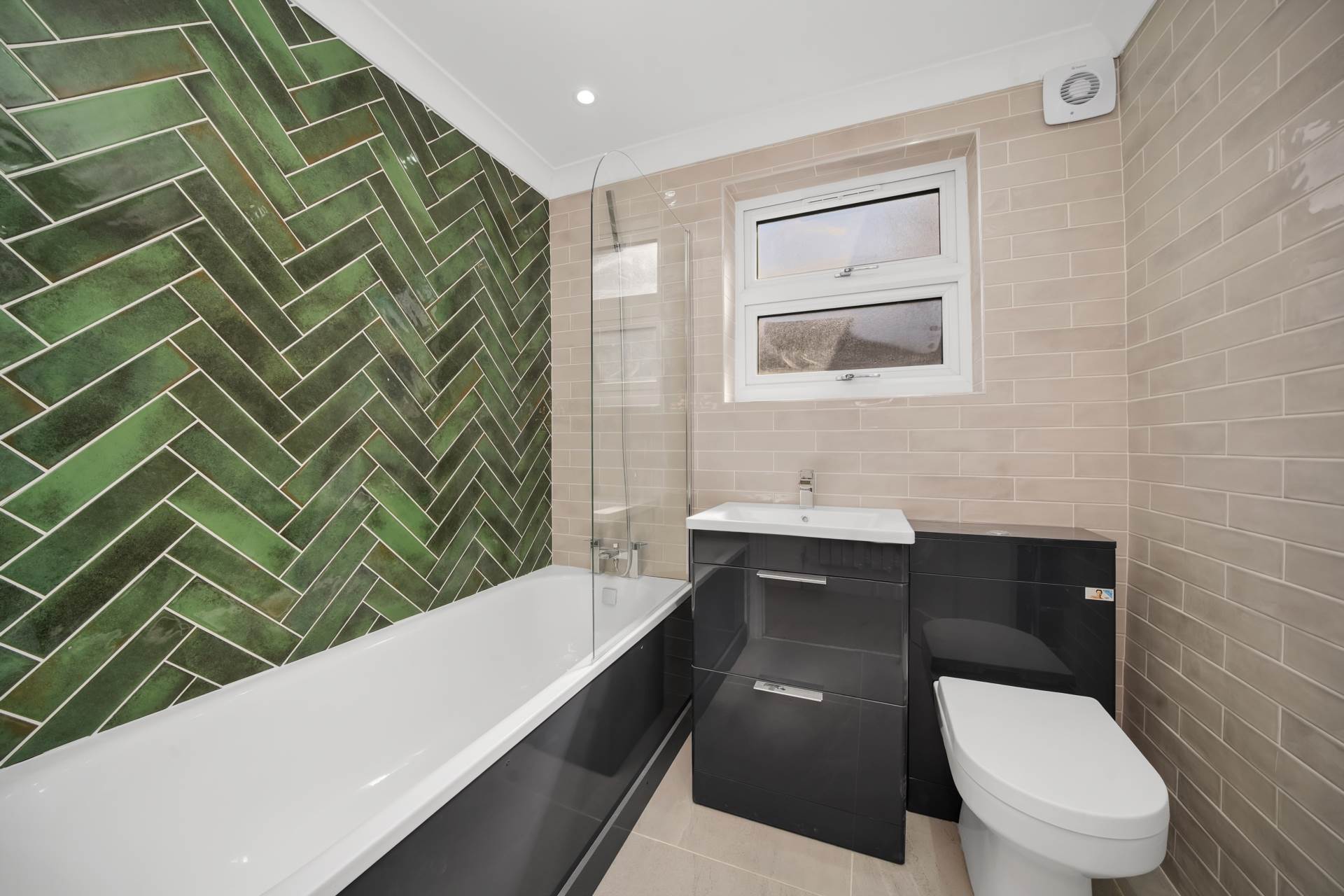 Woodhouse Road, Leytonstone, E11, Image 6