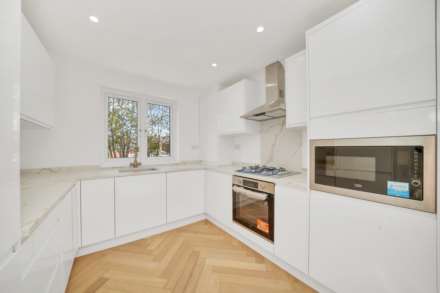 Woodhouse Road, Leytonstone, E11, Image 2