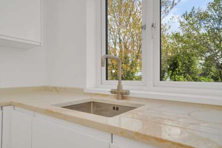 Woodhouse Road, Leytonstone, E11, Image 8