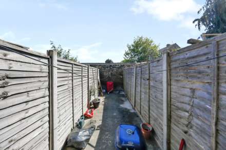 Strone Road, London, Image 16