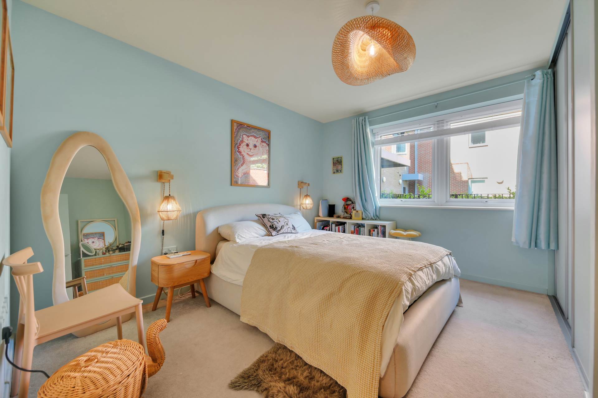 High Road, London, E10, Image 12