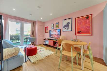 High Road, London, E10, Image 2