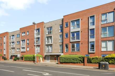 High Road, London, E10, Image 23