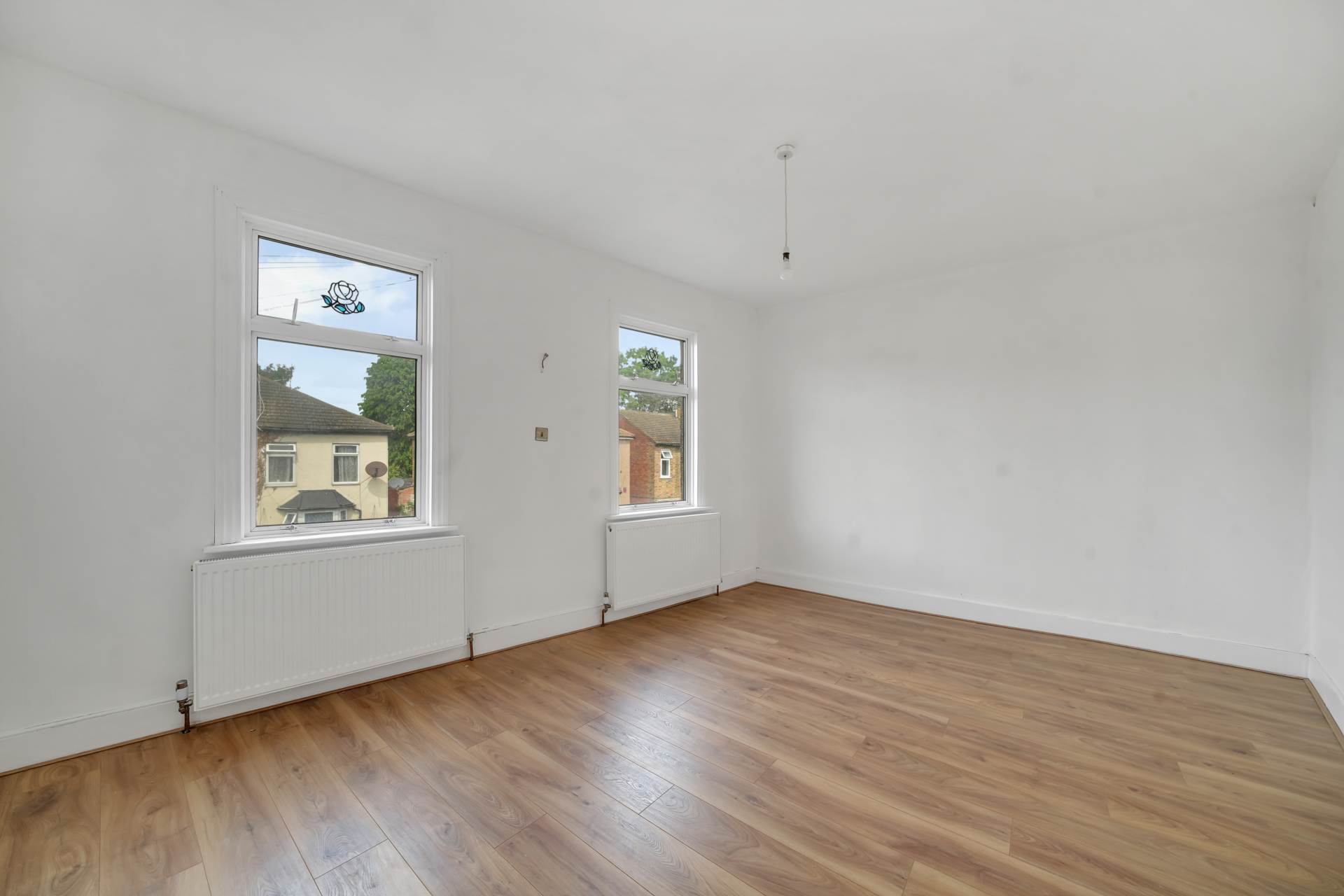 Park Road, Leyton, E10, Image 12
