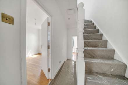 Park Road, Leyton, E10, Image 11