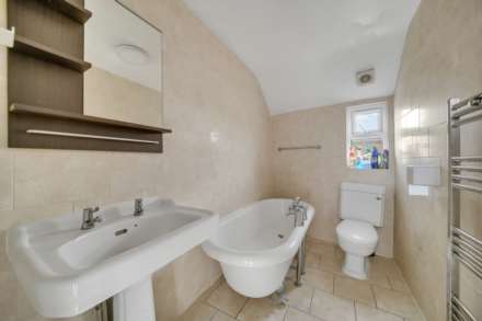 Park Road, Leyton, E10, Image 16