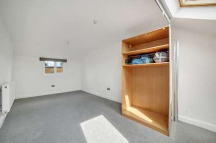 Park Road, Leyton, E10, Image 18