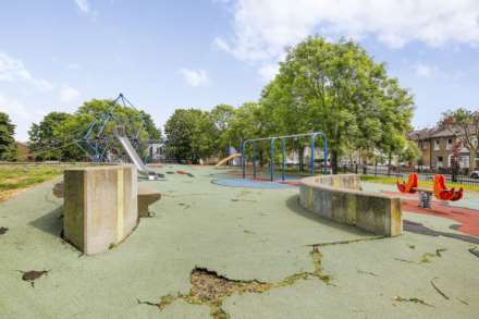 Chandos Road, London, E15, Image 28