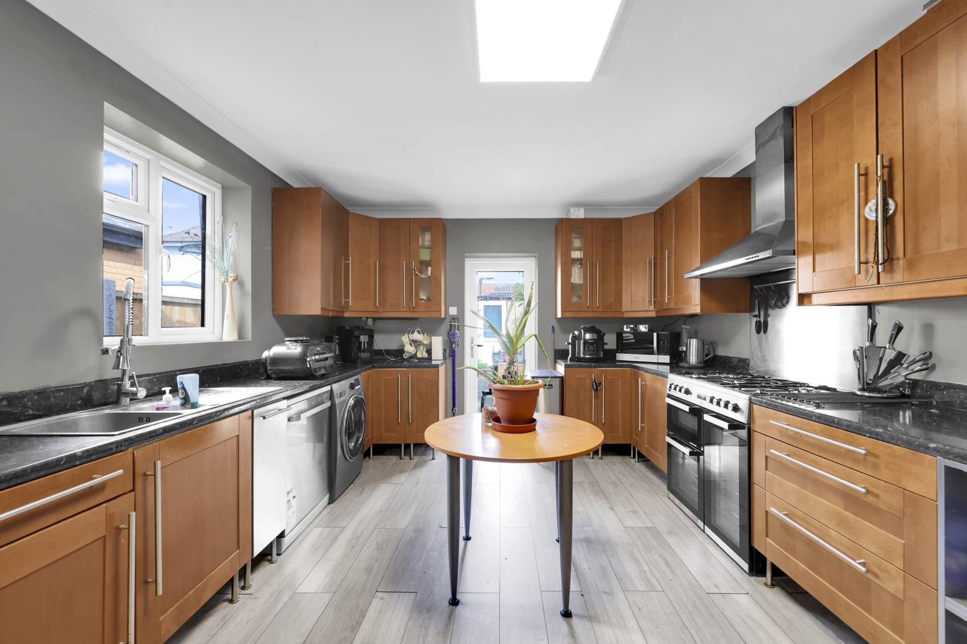 Colchester Road, Leyton, Image 8