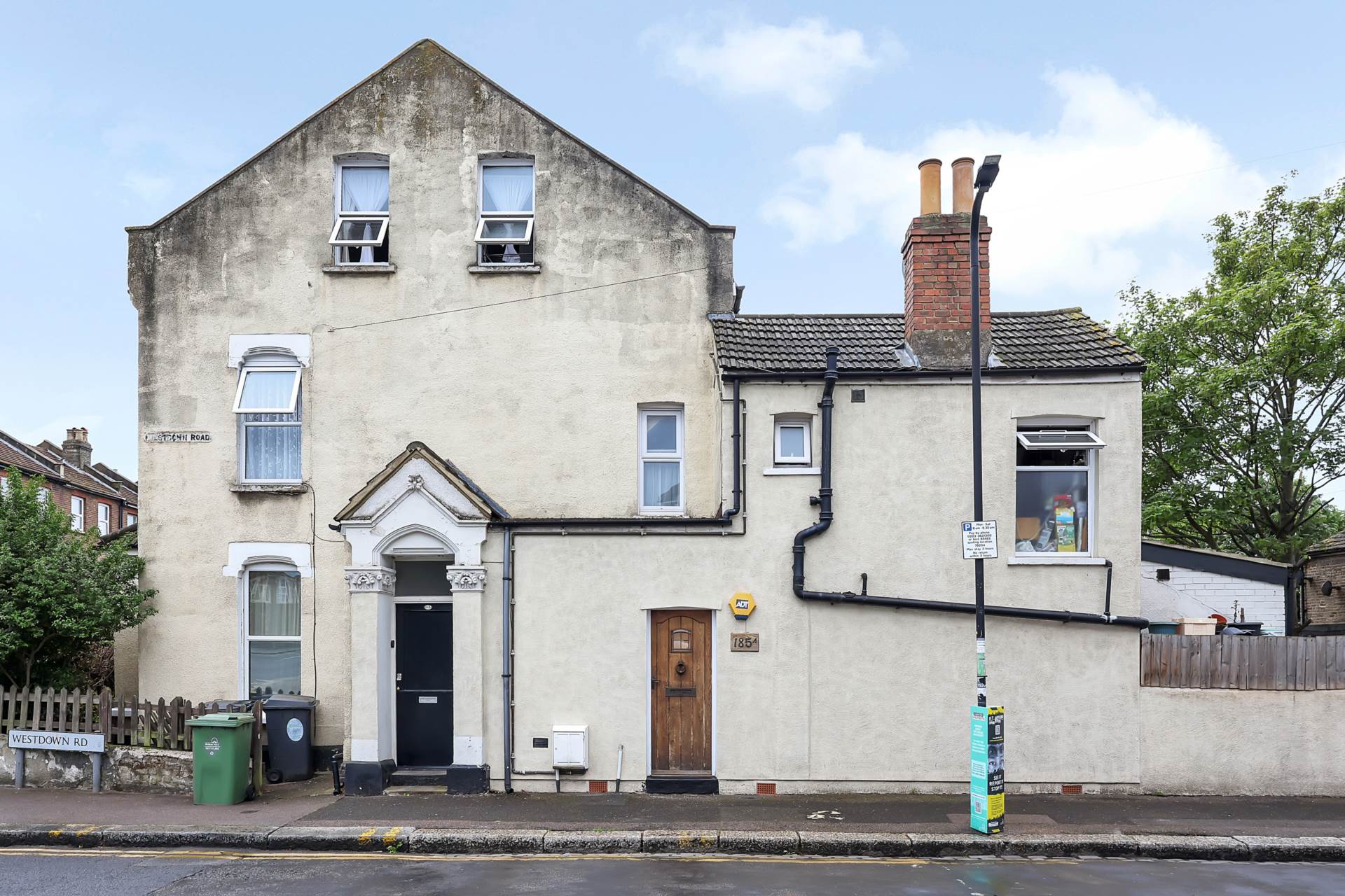 High Road Leyton, London, E15, Image 14