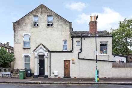High Road Leyton, London, E15, Image 14