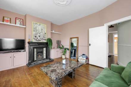 High Road Leyton, London, E15, Image 4