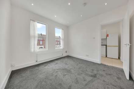 Kettlebaston Road, Leyton, E10, Image 3