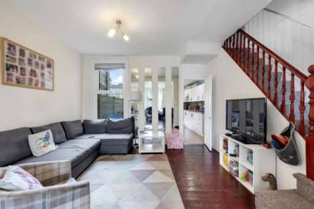 Dawlish Road, Leyton,E10, Image 4