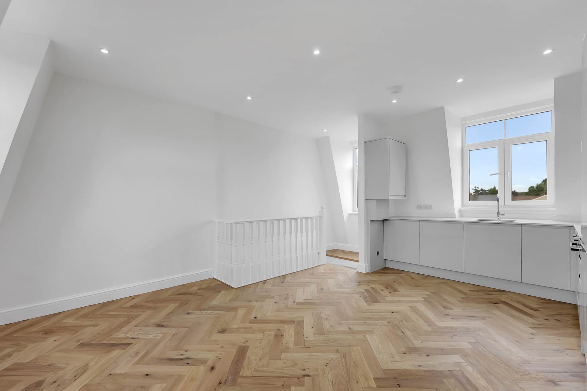 Fairlop Road, London, E11, Image 4