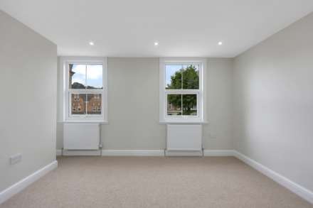Fairlop Road, London, E11, Image 12