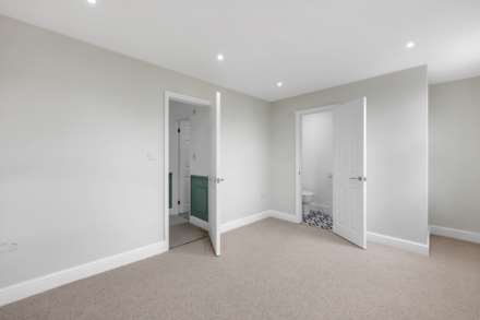 Fairlop Road, London, E11, Image 13