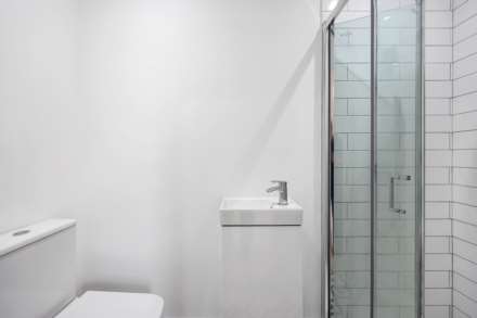 Fairlop Road, London, E11, Image 14