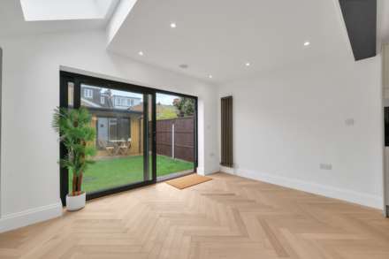 Tyndall Road, Leyton, E10, Image 12