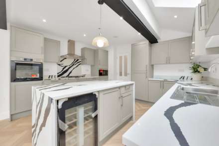 Tyndall Road, Leyton, E10, Image 9