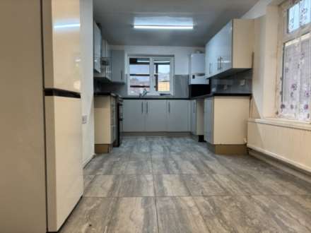 Westdown Road, London, E11, Image 3