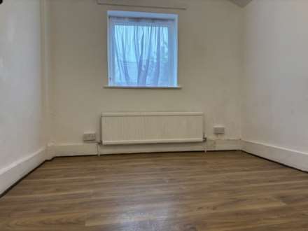 Westdown Road, London, E11, Image 6
