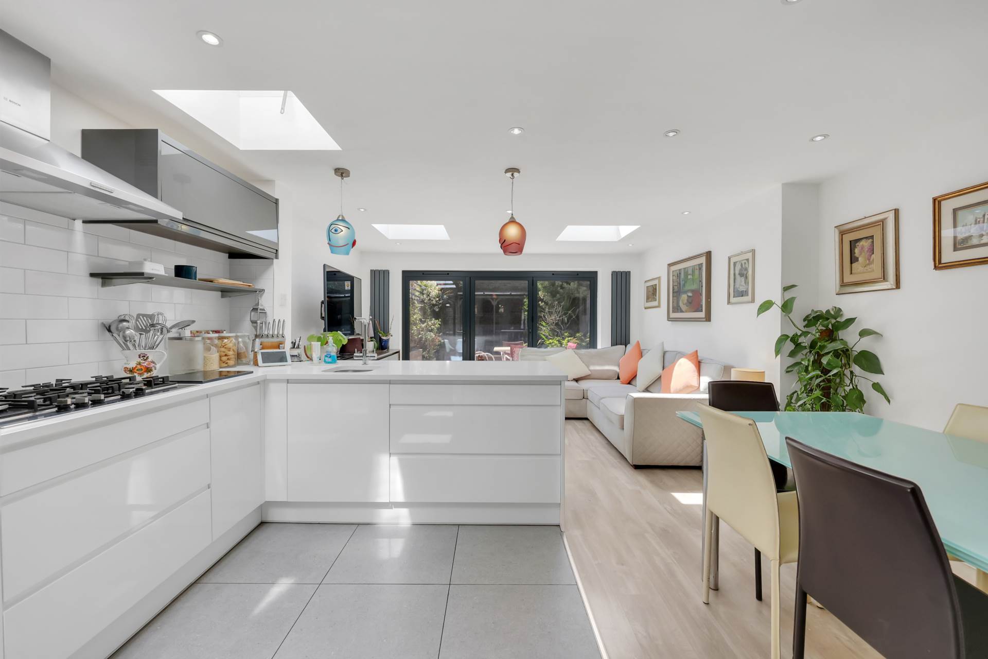 Capworth Street, Leyton, E10, Image 13