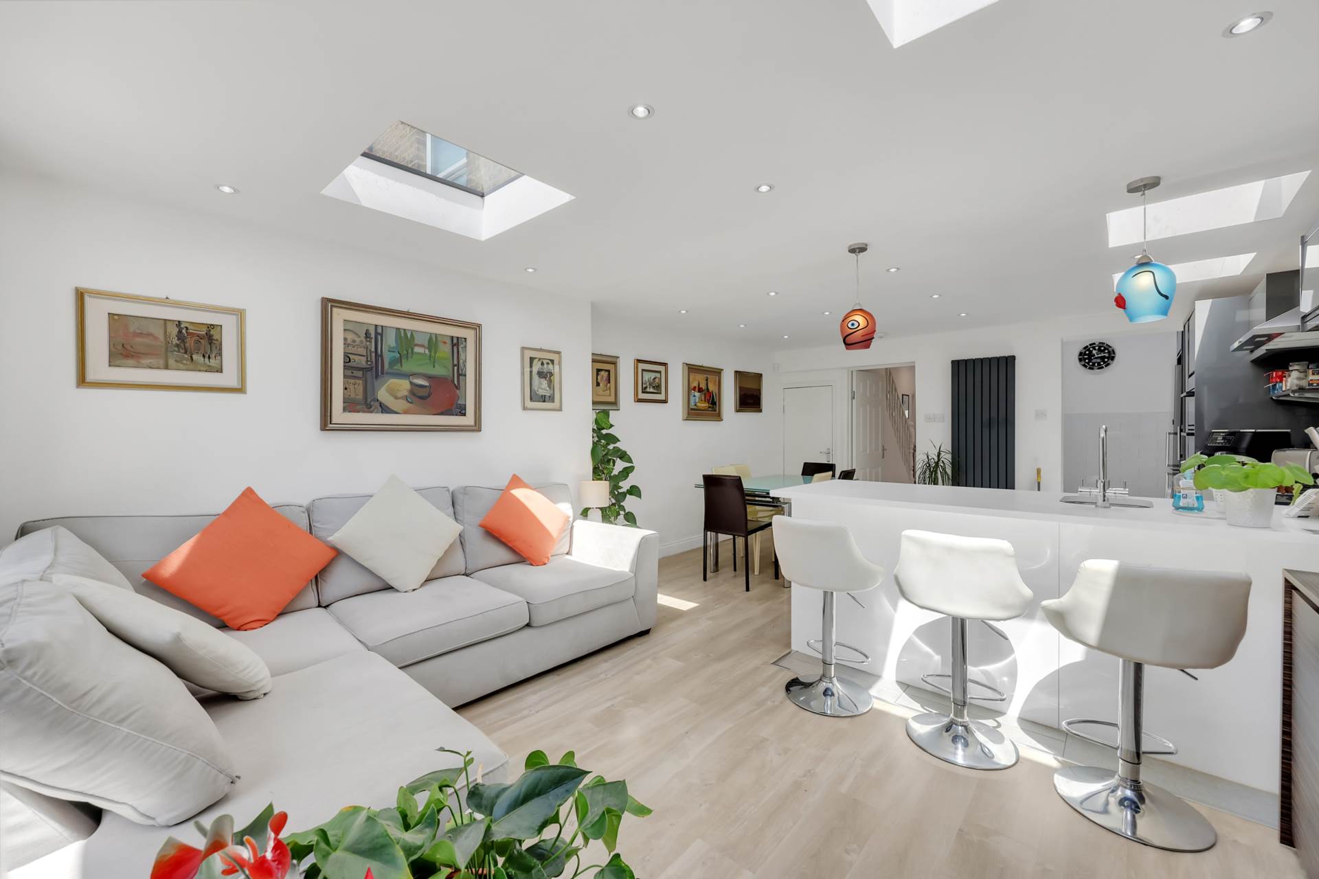 Capworth Street, Leyton, E10, Image 14