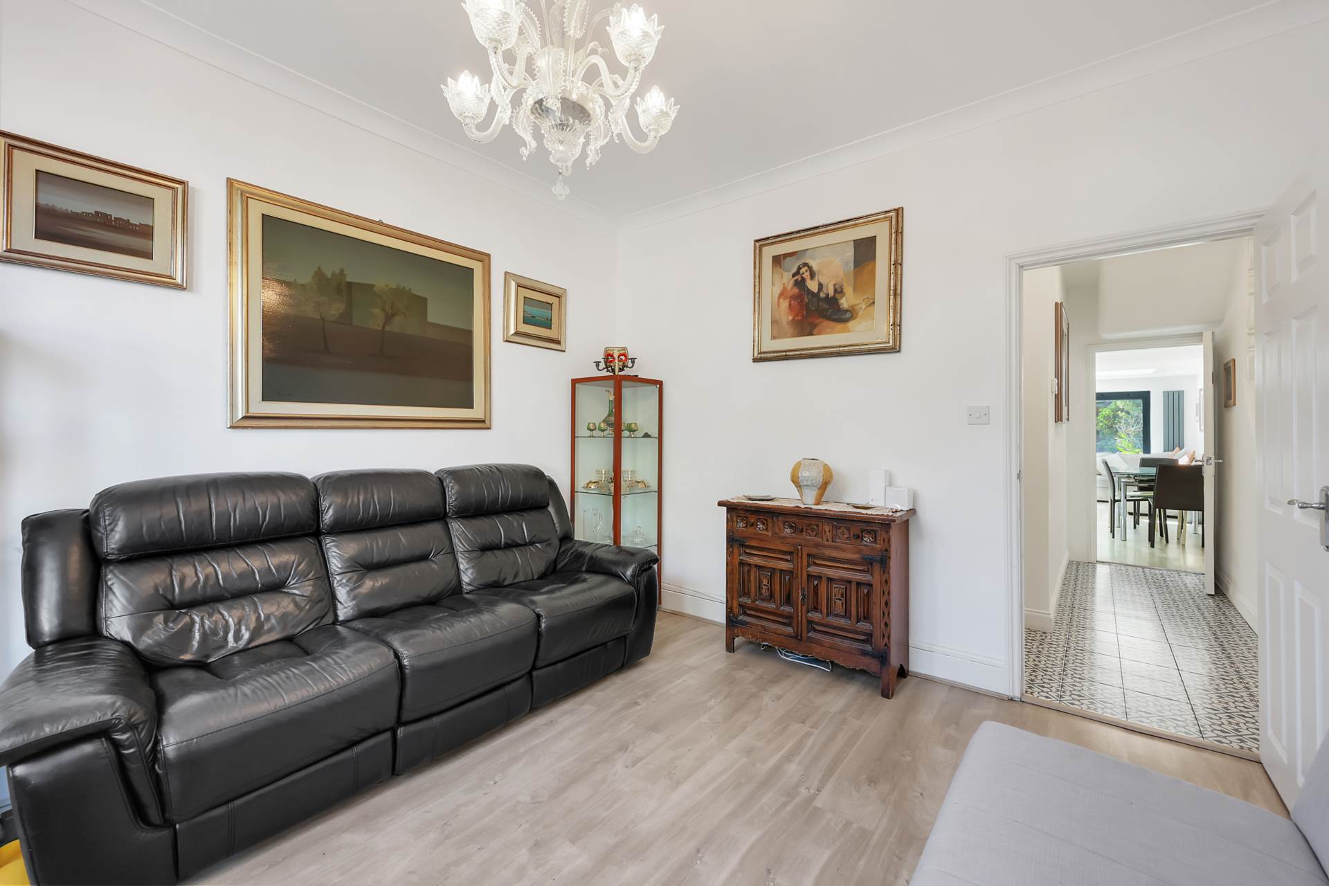 Capworth Street, Leyton, E10, Image 4