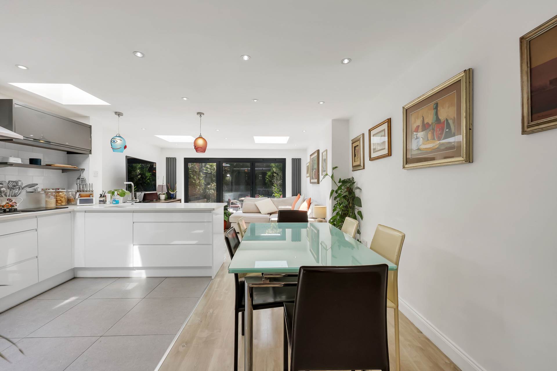 Capworth Street, Leyton, E10, Image 9