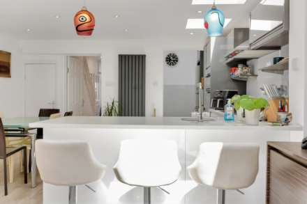 Capworth Street, Leyton, E10, Image 15