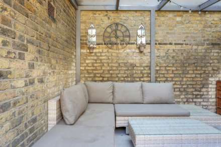 Capworth Street, Leyton, E10, Image 30