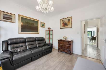 Capworth Street, Leyton, E10, Image 4