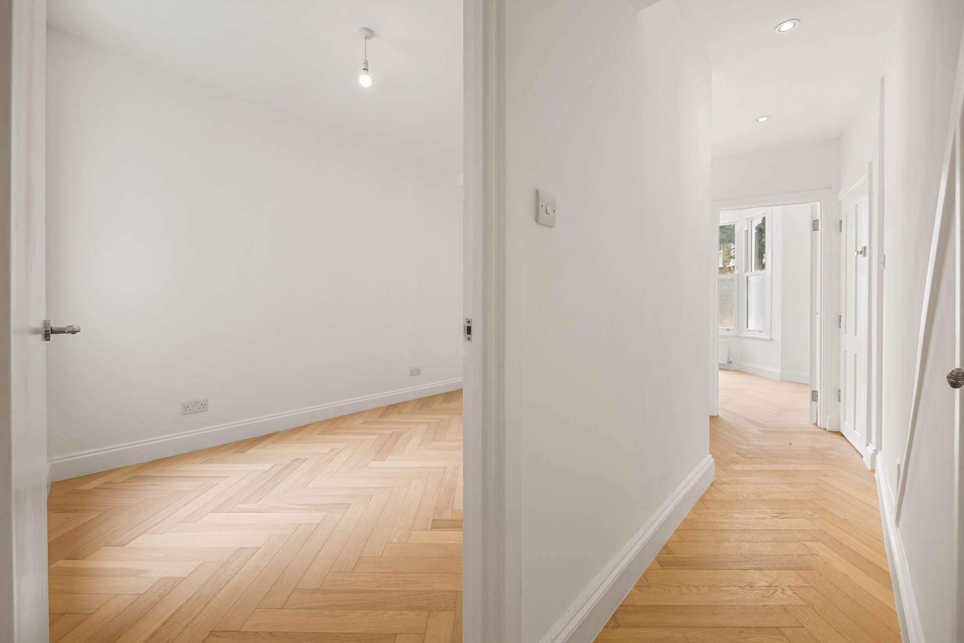 Woodhouse Road, Leytonstone, E11, Image 4
