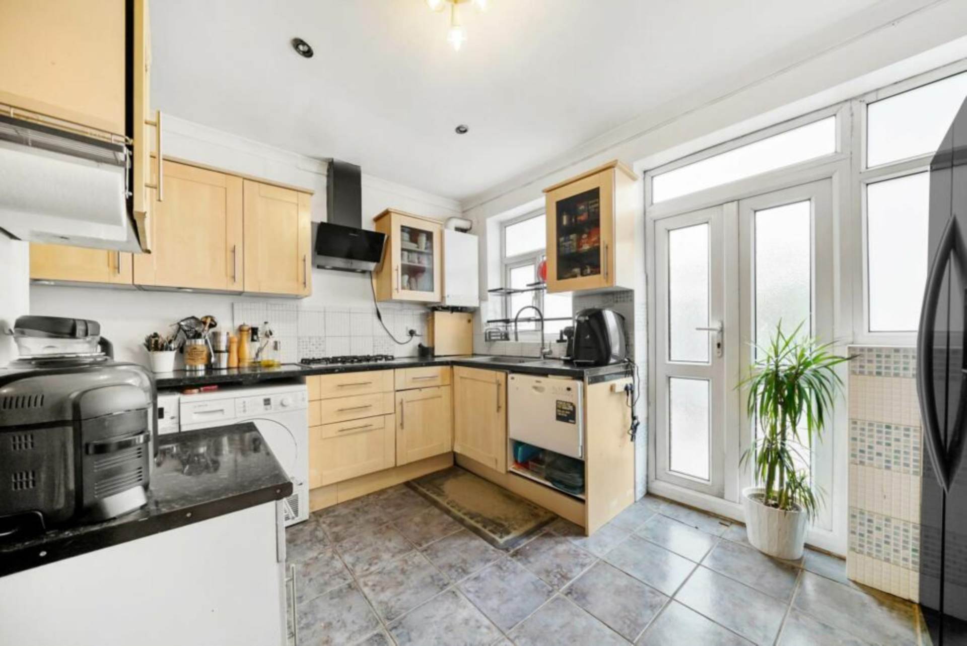 Sunnyside Road, London, Image 11