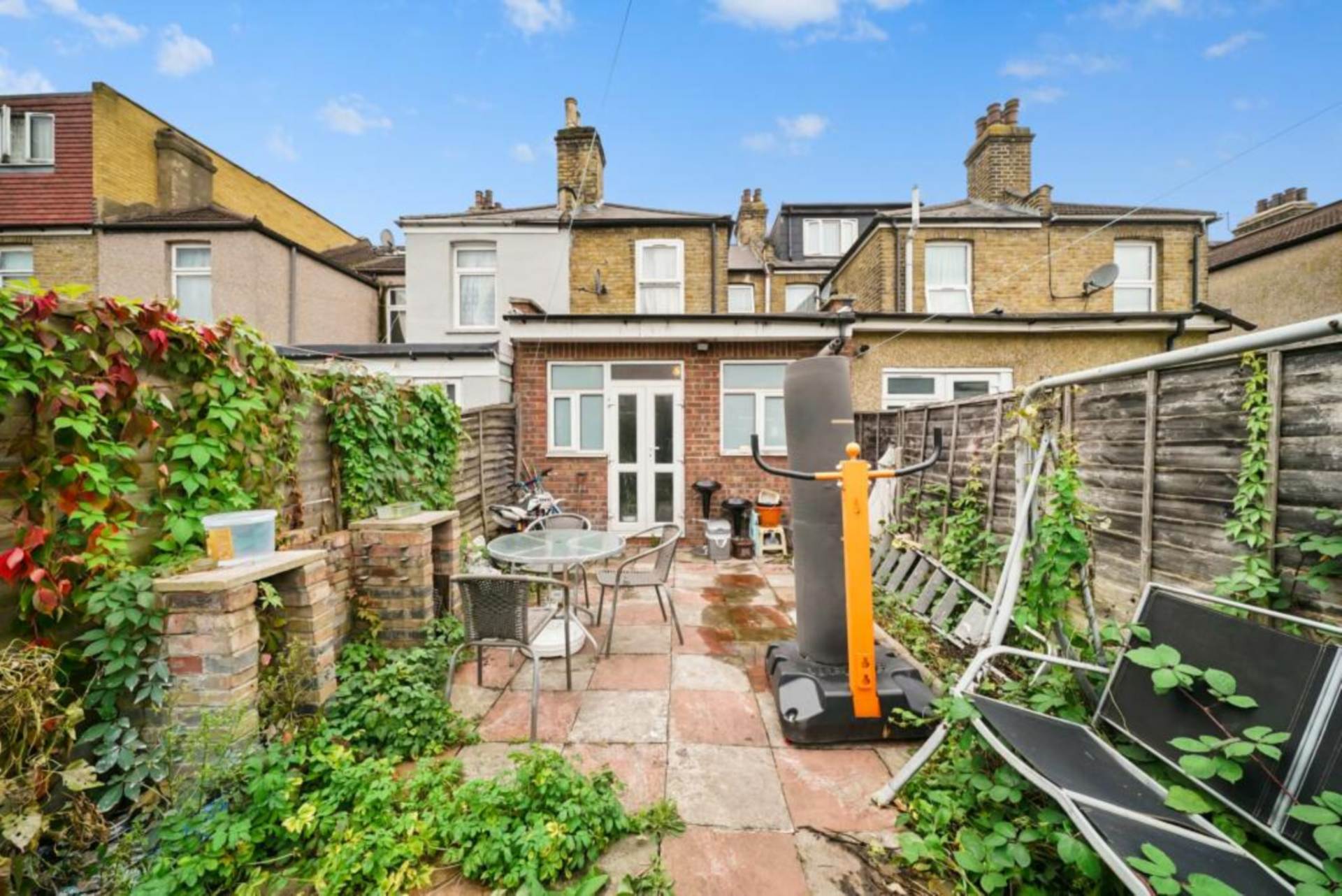 Sunnyside Road, London, Image 23