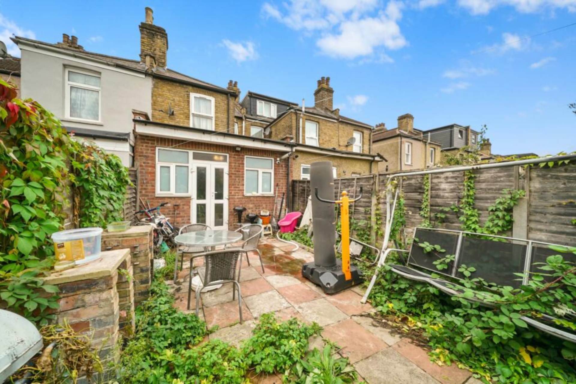 Sunnyside Road, London, Image 24