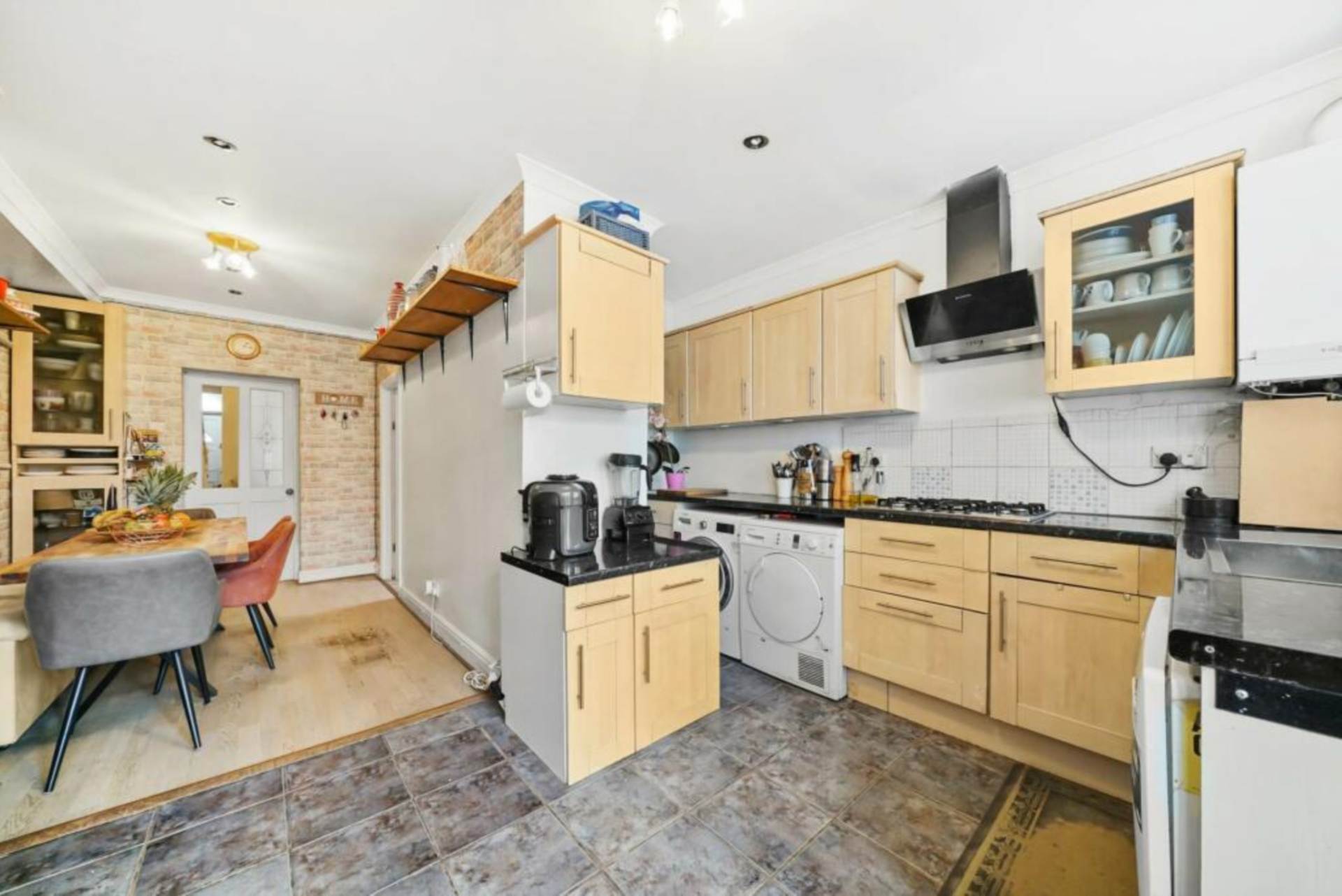 Sunnyside Road, London, Image 9