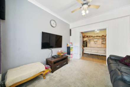 Sunnyside Road, London, Image 4
