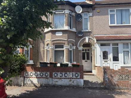 Colchester Avenue, Manor Park