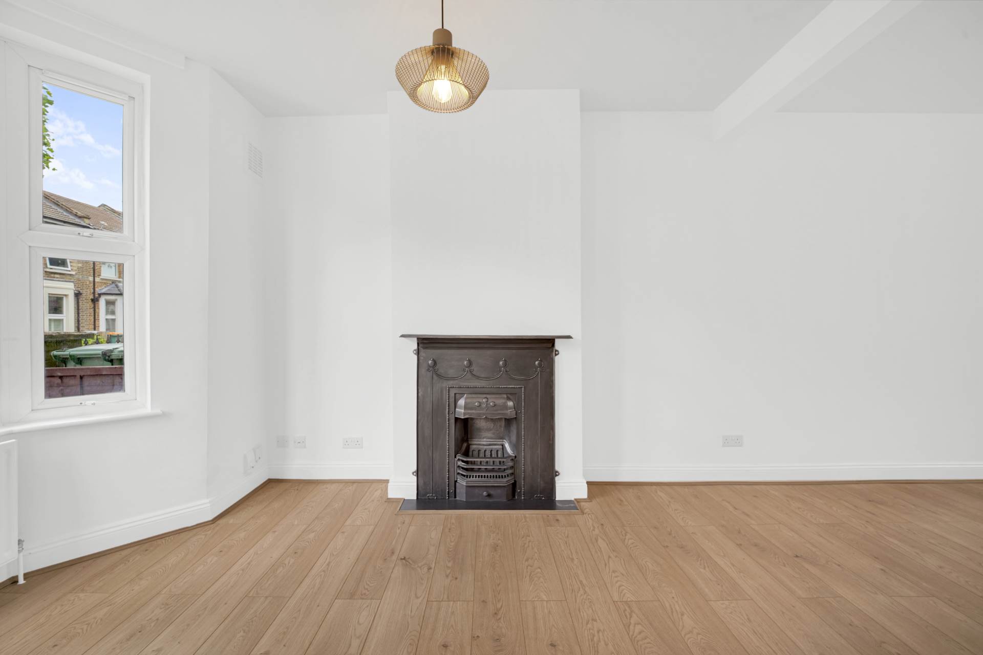 Colegrave Road, Stratford, E15, Image 3