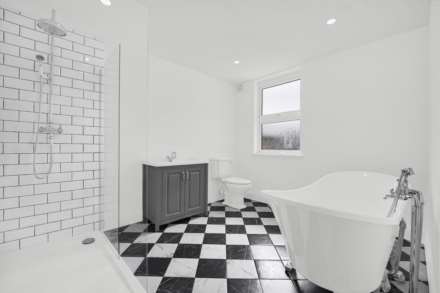 Colegrave Road, Stratford, E15, Image 14