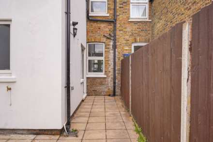 Colegrave Road, Stratford, E15, Image 23