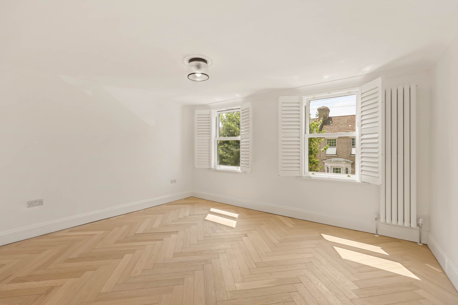 Chichester Road, Leytonstone, E11, Image 11