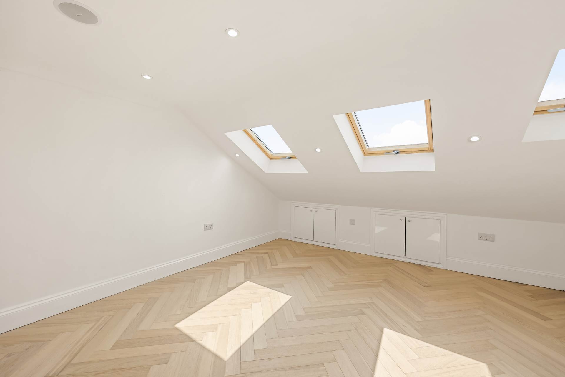 Chichester Road, Leytonstone, E11, Image 21
