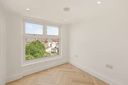 Chichester Road, Leytonstone, E11, Image 18